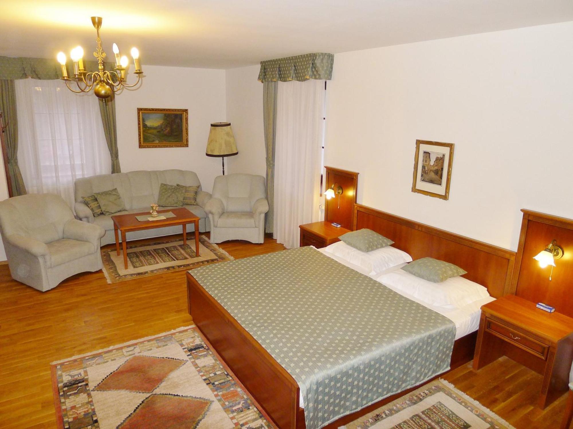 Nosal Hotel Prag